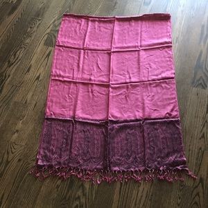 Luxurious dark mauve and black pashmina